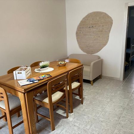 Affittacamere Il Cortile Chiaravalle Exterior foto